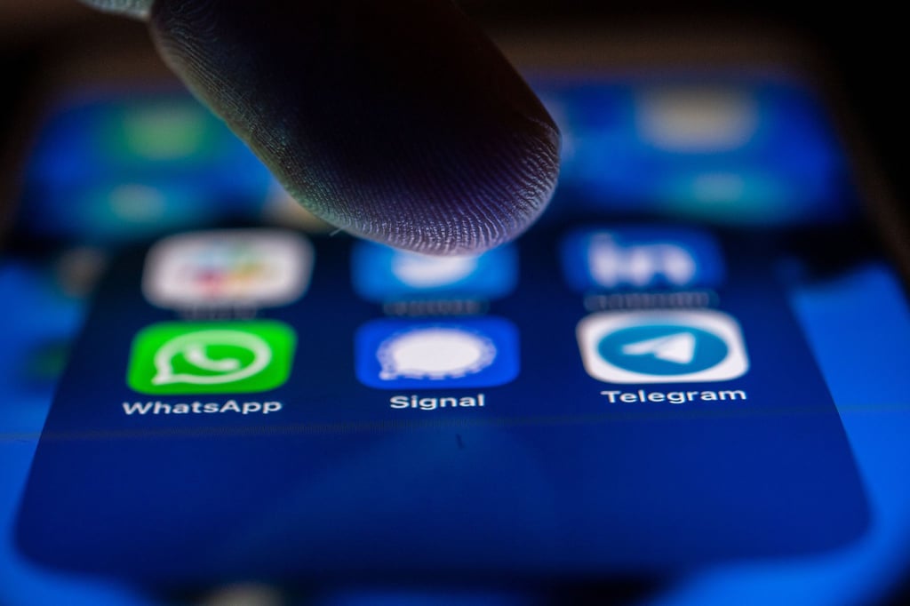 Signal ermöglicht jetzt Umfragen direkt im Gruppenchat: Entscheidungen lassen sich unkompliziert gemeinsam treffen.