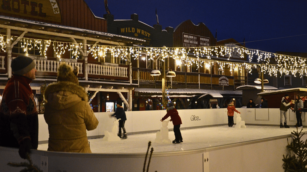 Das turbulente Familienstück "Spuk unterm Riesenrad" am Thalia Theater in Halle ist ein Riesenspaß für kleine und große Theaterfans.