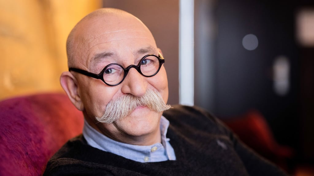 Gleich mehrfach muss Horst Lichter mit seiner Show "Bares für Rares" im Dezember seinen Sendeplatz räumen.