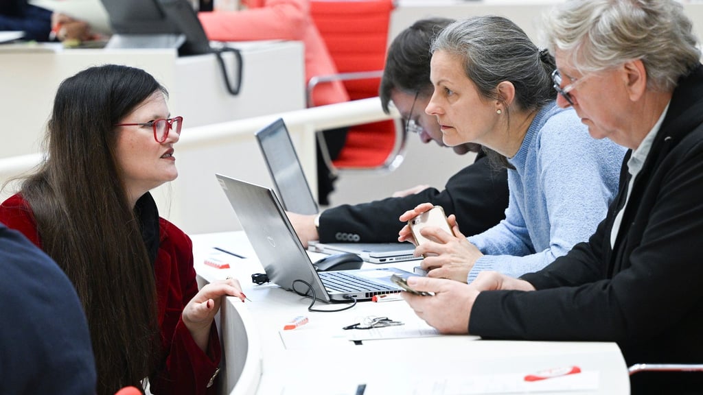 Die Brandenburger BSW-Landtagsabgeordnete Jouleen Gruhn äußert sich zur Lage der Fraktion, die in eine Krise geraten ist.
