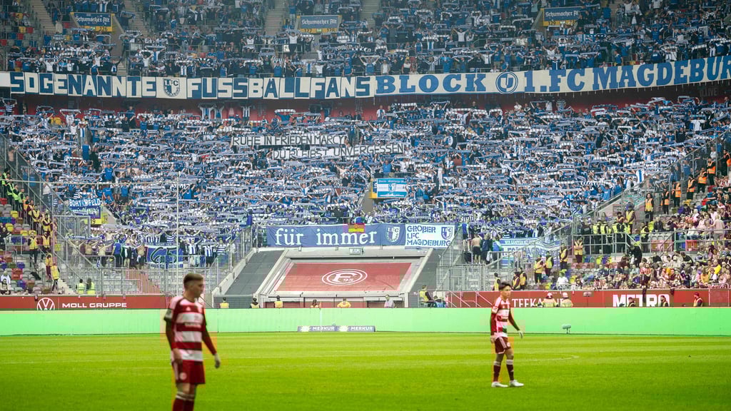 Der Gästeblock in der Merkur-Spiel-Arena wird auch am Samstag wieder gut gefüllt sein. Doch könnten die Fans des 1. FC Magdeburg zu Beginn der Partie bei Fortuna Düsseldorf schweigen.