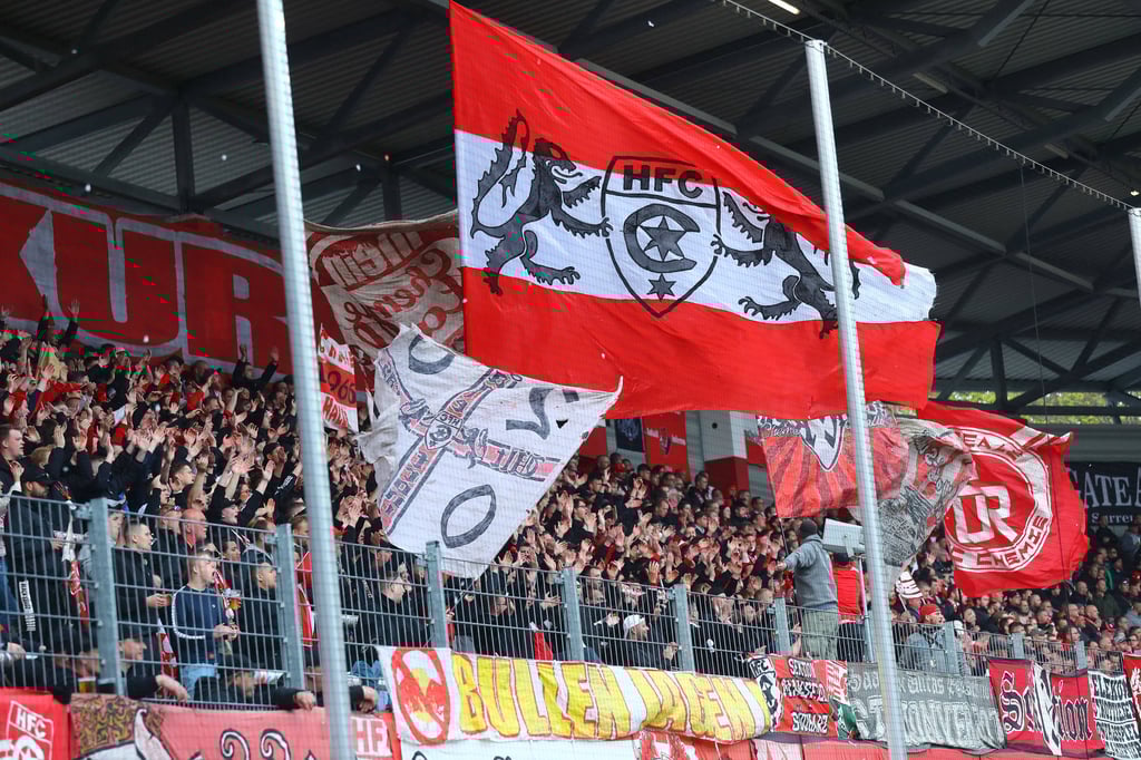 Die Ultras des HFC werden in Jena die ersten zwölf Minuten schweigen. 