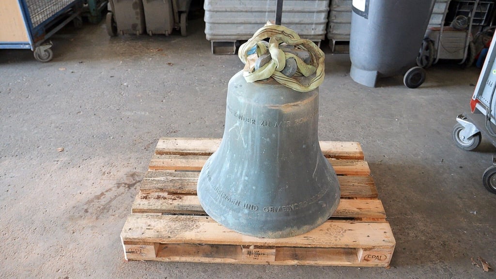 Die Gemeinde ist erleichtert, dass die Glocke zurückkommt.