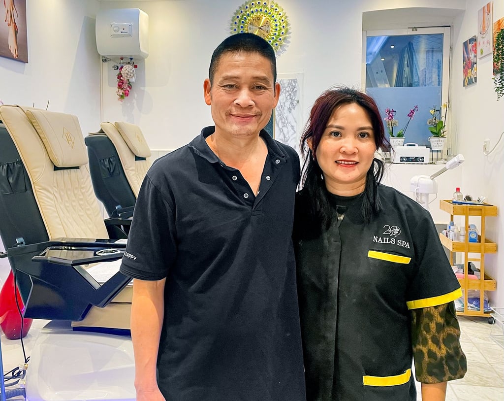Vo Ta Hop  und seine Frau Pham Thi Van haben den Salon an der Karlstraße eröffnet. 