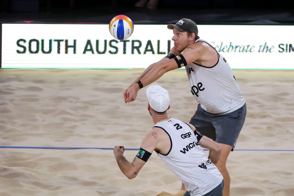 Clemens Wickler (v) und Nils Ehlers in Aktion in ihrem WM-Viertelfinale.