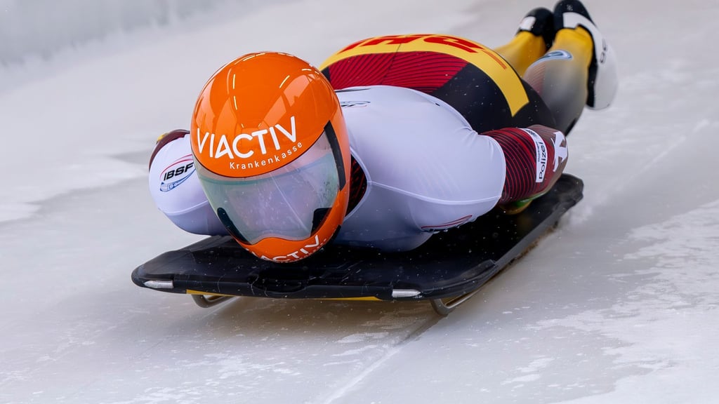 Peking-Olympiasieger Christopher Grotheer aus Deutschland kam bei der Skeleton-Premiere im Eiskanal von Cortina auf Rang 15. (Archivbild).