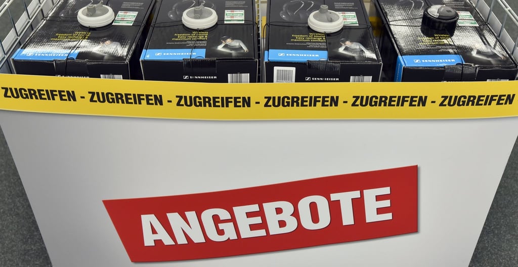 Viele Technik-Schnäppchen entpuppen sich als veraltete Geräte ohne aktuellen Support: Ein genauer Blick auf Updates und Ausstattung schützt vor Fehlkäufen.