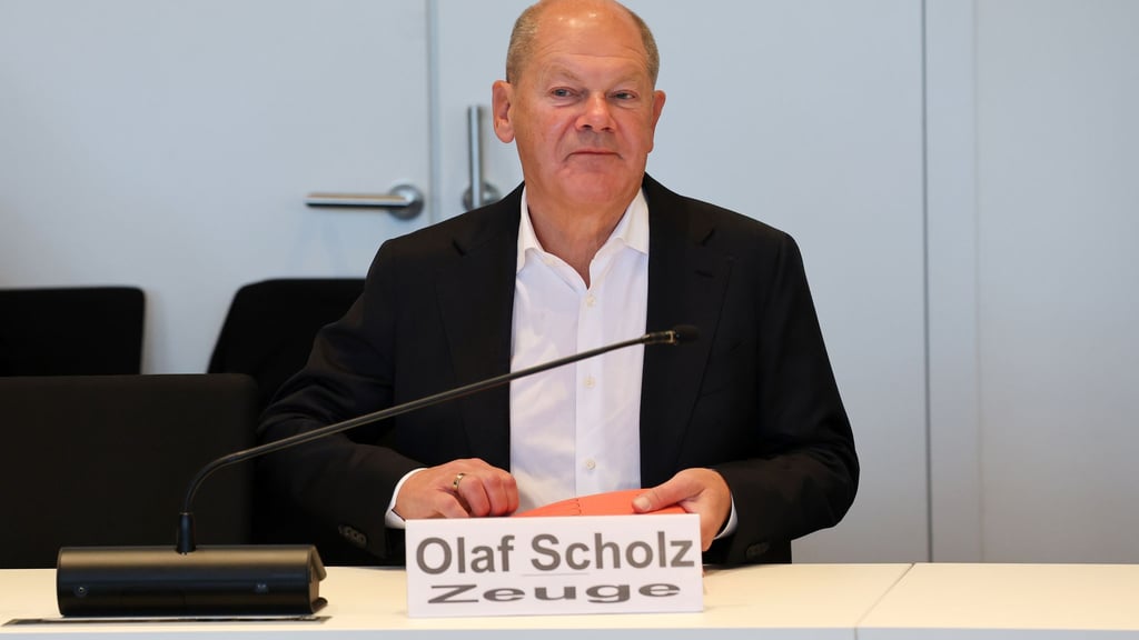 Ex-Kanzler Olaf Scholz (SPD) sagte im Schweriner Untersuchungsausschuss zur Nord Stream 2-Pipeline für russisches Erdgas aus.