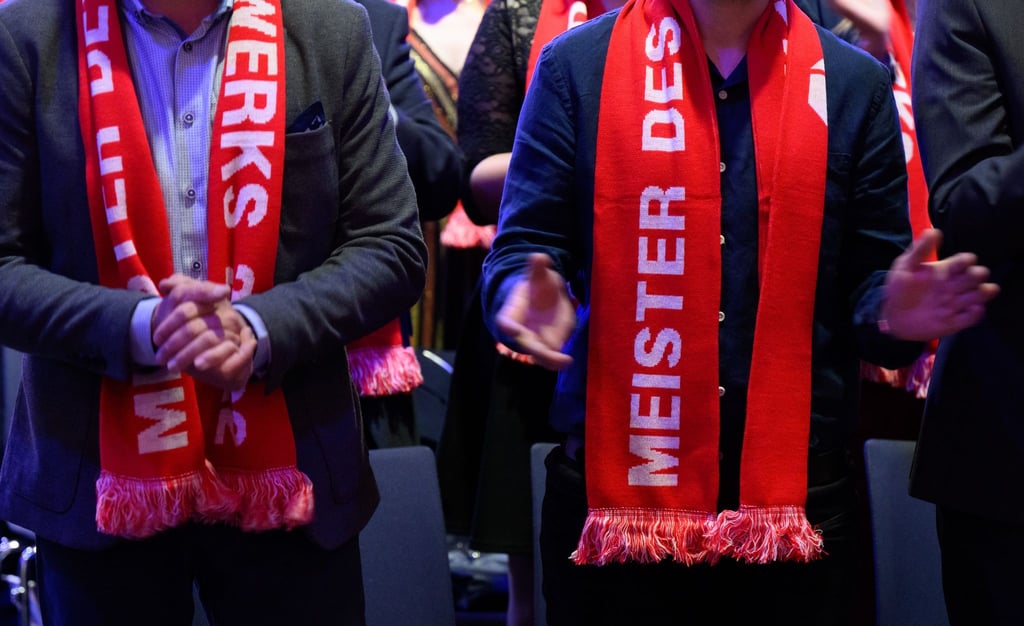 In Dresden haben 325 neue Handwerksmeister ihre Meisterbriefe erhalten (Archivbild).