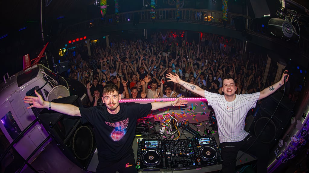 Franz Nasarek und Bastian Nensel (rechts) organisieren das "Time for Music Festival“.