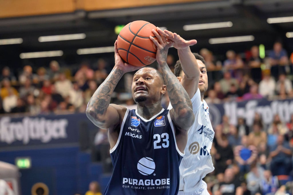 Charles Callison zeigte beim Syntainics MBC eine überragende Leistung und steuerte 25 Punkte zum sieg bei.