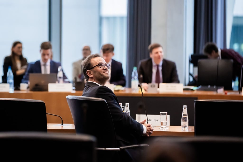 Netzagentur droht Post mit Strafen (Archivbild).