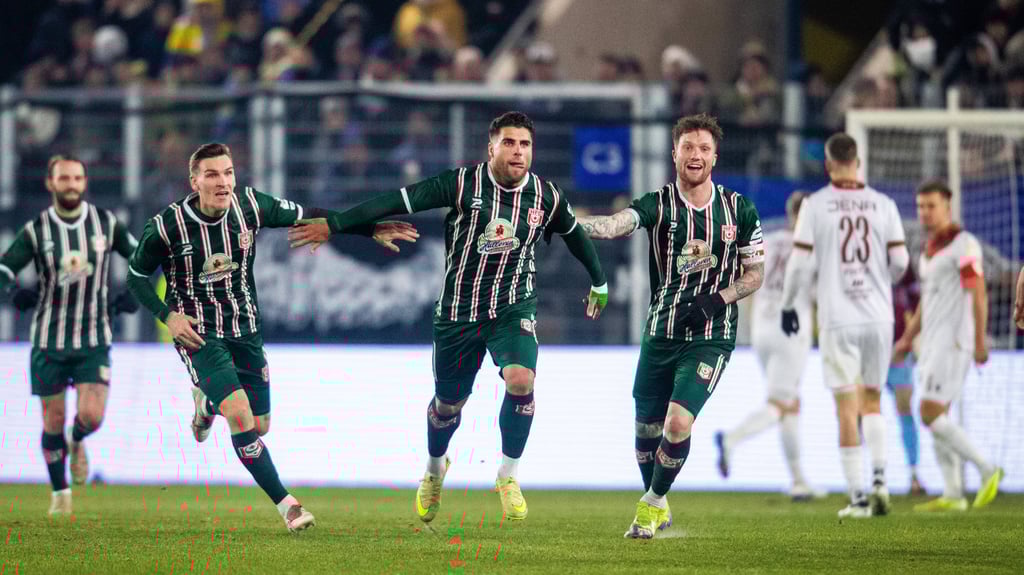 Malek Fakhro (M.) sprintete