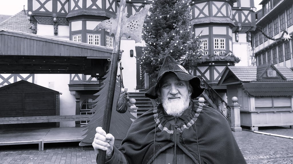 Rudolf Nüchterlein, seit Jahrzehnten als Wernigerodes Nachtwächter bekannt, ist gestorben.