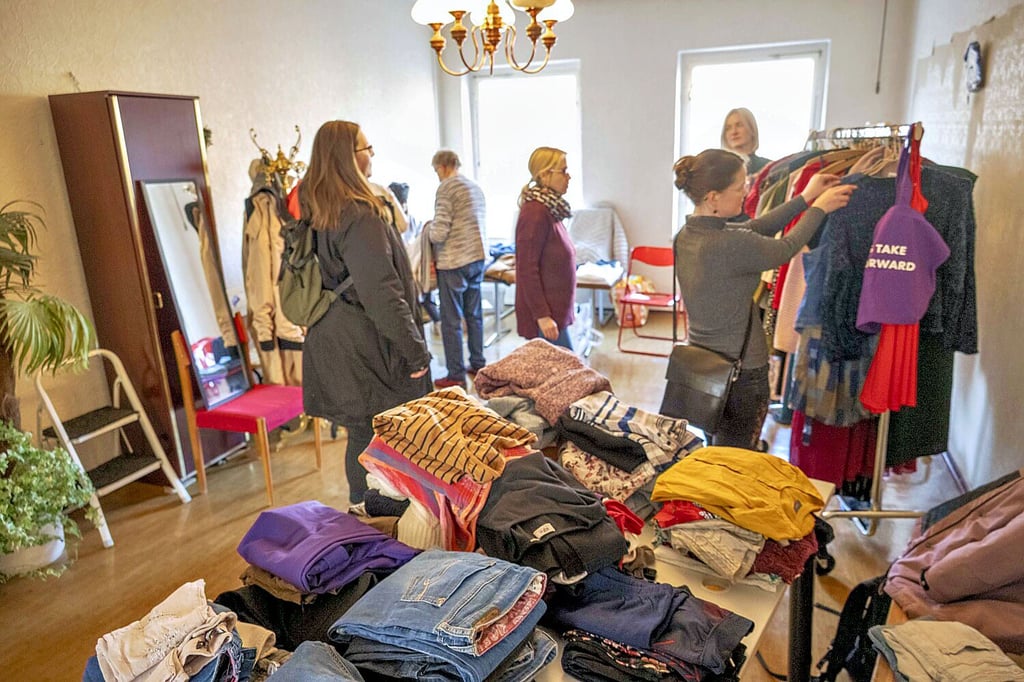 Die Frauen hatten viel Spaß bei der Kleiderautschparty in der „Marianne“.