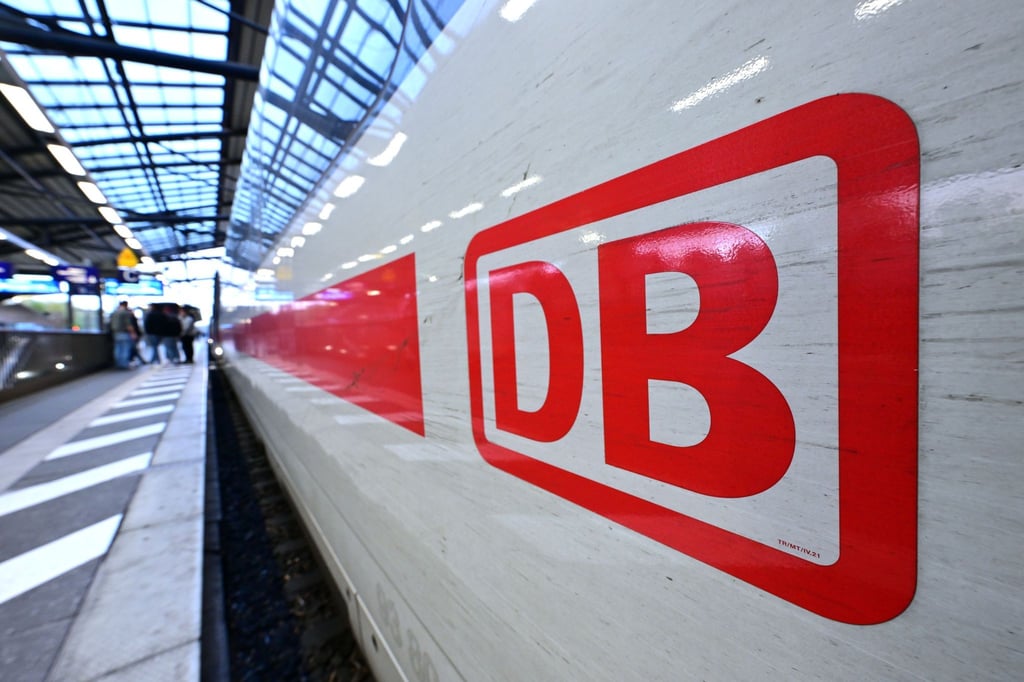 Für Baumaßnahmen sperrt die Deutsche Bahn Strecken in Thüringen, das wirkt sich nicht nur auf den Nahverkehr aus. (Symbolbild)