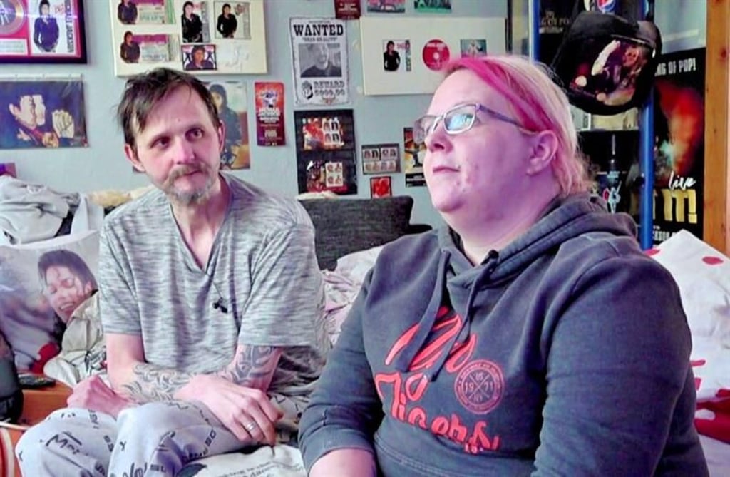 Der "Hartz und herzlich"-Protagonist Markus (links) aus Magdeburg ist tot. Der 48-Jährige hinterlässt neben Partnerin Franzi auch sechs Kinder.