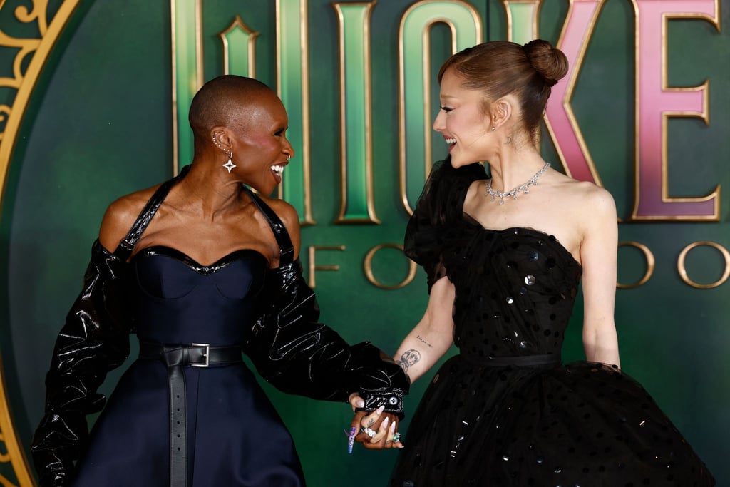 Cynthia Erivo (l) und Ariana Grande spielen die Hauptrollen in „Wicked“. (Archivbild)