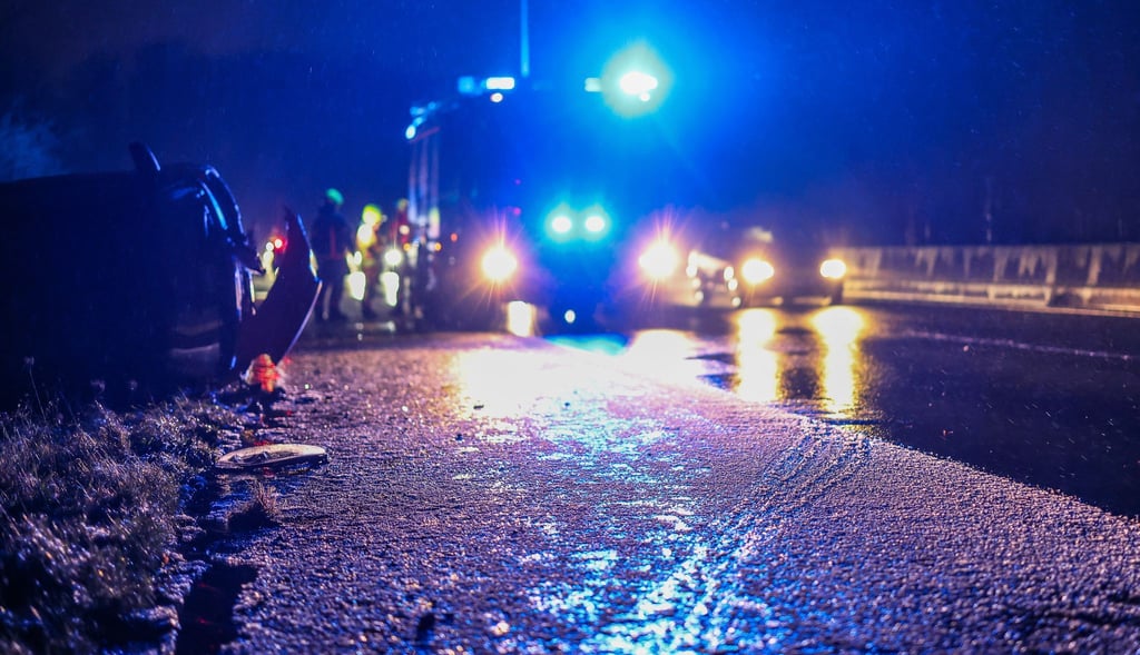 Auf glatten Straßen kam es zu mehreren Unfällen.