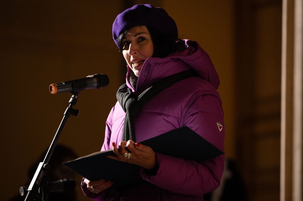 Noosha Aubel (parteilos) fordert einen stärkeren Einsatz gegen Rechtsextremismus.