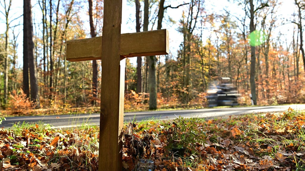 Dennoch sind 71 Menschen in den ersten neun Monaten des Jahres 2025 auf den Straßen Sachsen-Anhalts ums Leben gekommen. (Symbolbild)