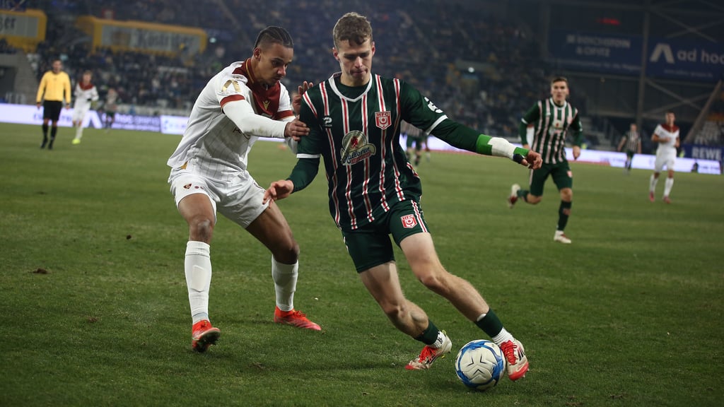 Felix Langhammer (r.) zeigte in Jena einen starken Auftritt. 