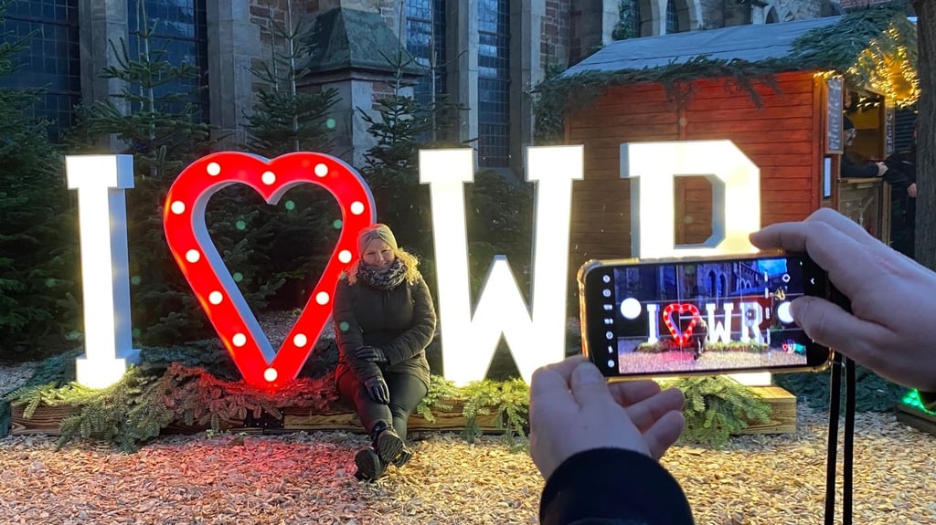 An der Lichterkirche Wernigerode gab es 2024 einen neuen Foto-Punkt. Wohin ist er 2025 verschwunden?