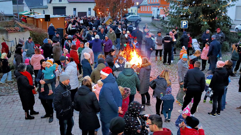 Auch in diesem Jahr gibt es wieder verschiedene Weihnachtsmärkte im Bördeland. 