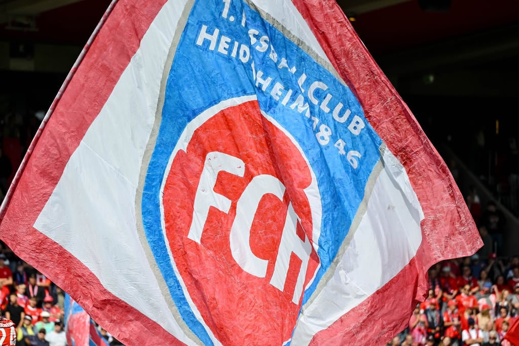 Der 1. FC Heidenheim liegt mit dem FC Hansa Rostock im Streit um das Kürzel „FCH“.