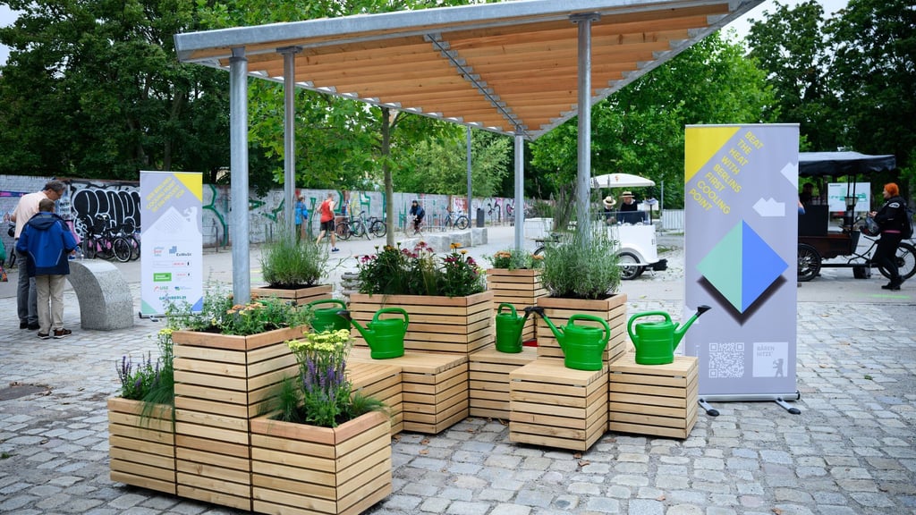 Im Juli wurde im Mauerpark Berlins erster Cooling Point vorgestellt. (Archivbild)