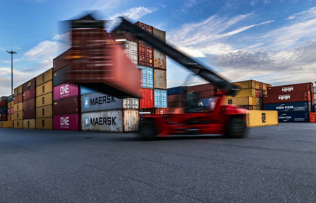 Europas größte Volkswirtschaft wird nach Einschätzung von Volkswirten im laufenden Jahr allenfalls minimal wachsen. (Symbolbild)