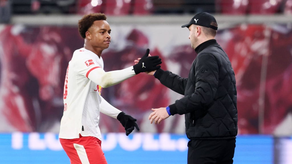 Assan Ouedraogo und RB-Trainer Ole Werner.