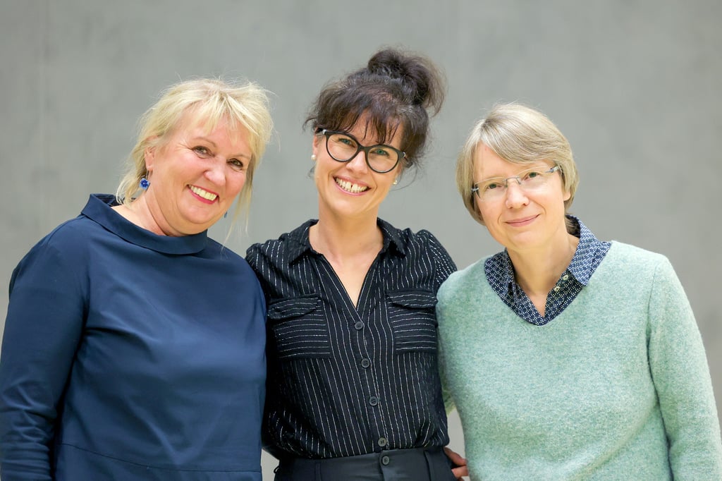 Angelika Wolters, Nicole Halfpaap und Sandra Eichler (von links) sind bei der Wahl zum Magdeburger des Jahres 2025 nominiert.