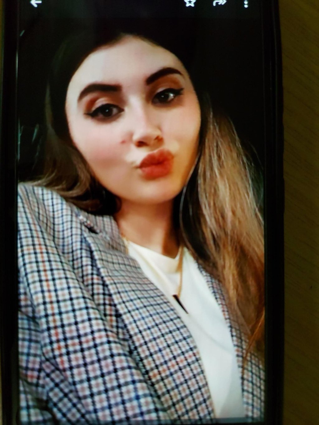 Seit Sonntag, dem 23. November, wird die Jugendliche Medina D. aus Halle vermisst.