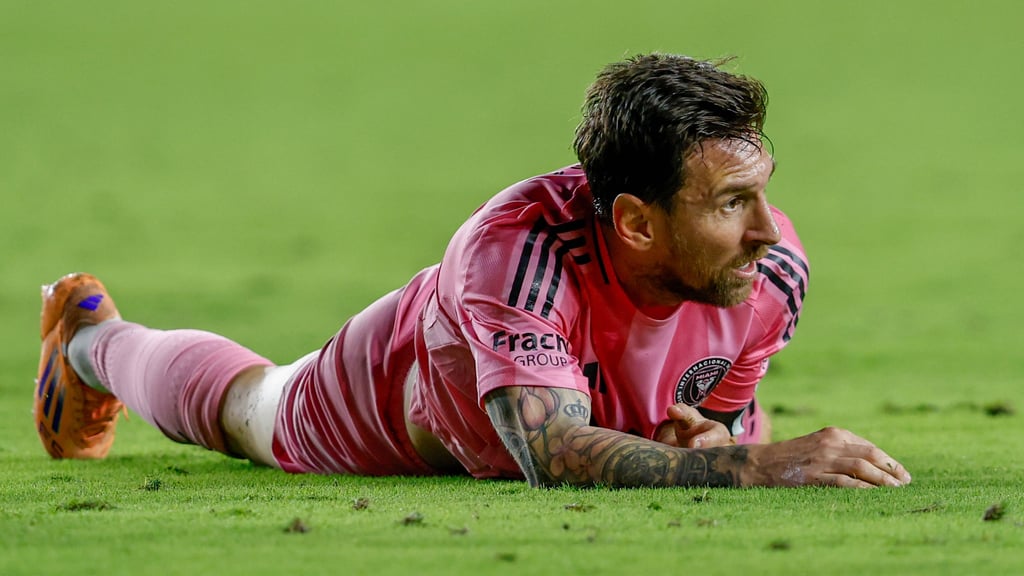 Bald im rosa Dress vereint: Lionel Messi (Foto) und Timo Werner?