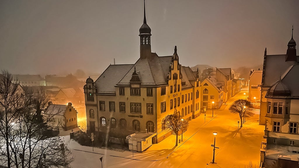 Am 24. November kurz nach Mitternacht entstand dieses winterliche Foto von Zerbst.