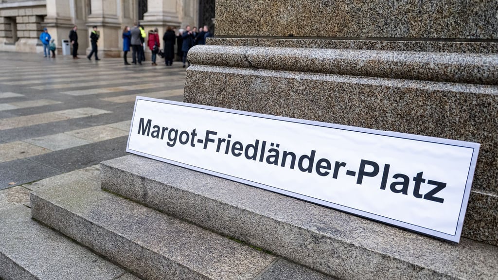 Der Platz vor dem Abgeordnetenhaus soll im kommenden Jahr nach Margot Friedländer benannt werden.