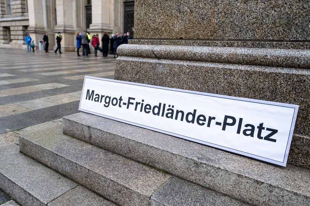 Der Platz vor dem Abgeordnetenhaus soll im kommenden Jahr nach Margot Friedländer benannt werden.