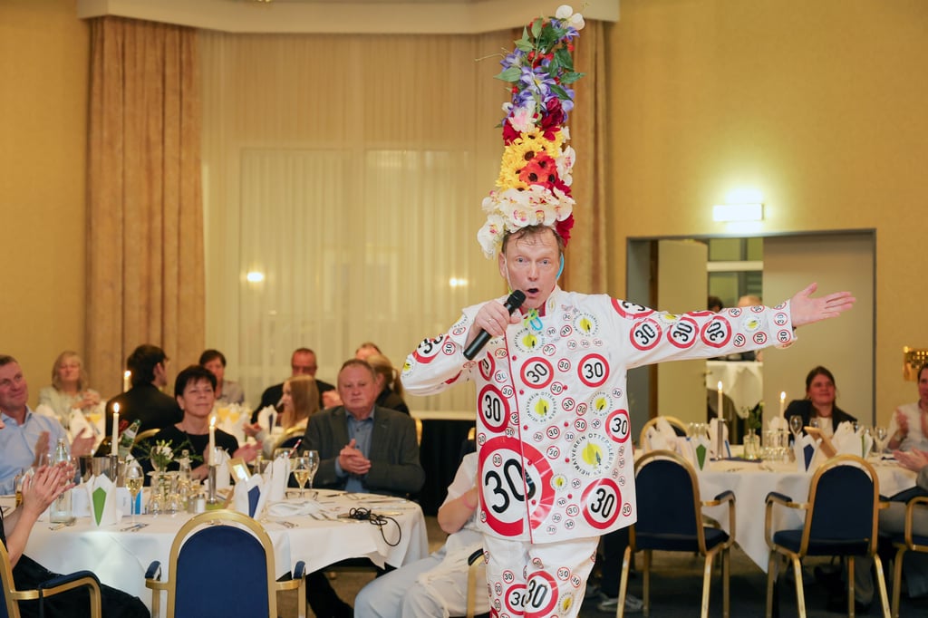 Holger Paech bei der Verleihung des „Goldenen Otter“ 2025.