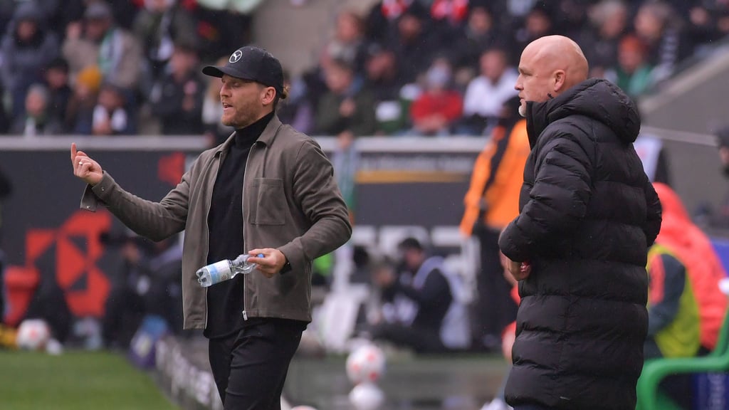 Gute Tipps über den Ex-Klub: Rouven Schröder hilft Eugen Polanski.