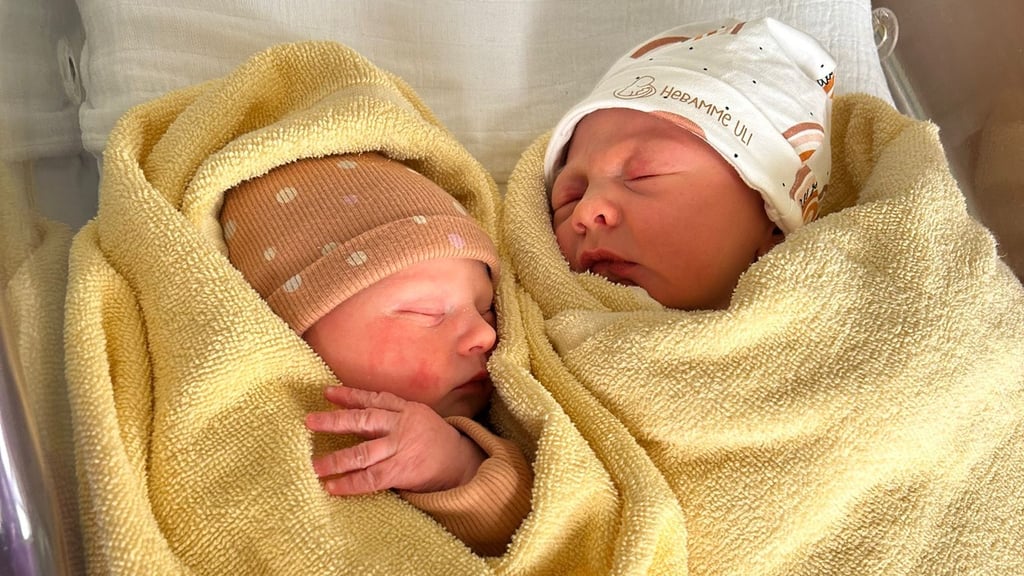 Elisabeth und Isabella Luise sind zwei Mädchen, die eine ganz besondere Geschichte mit ihren Müttern in Magdeburg erlebt haben. 