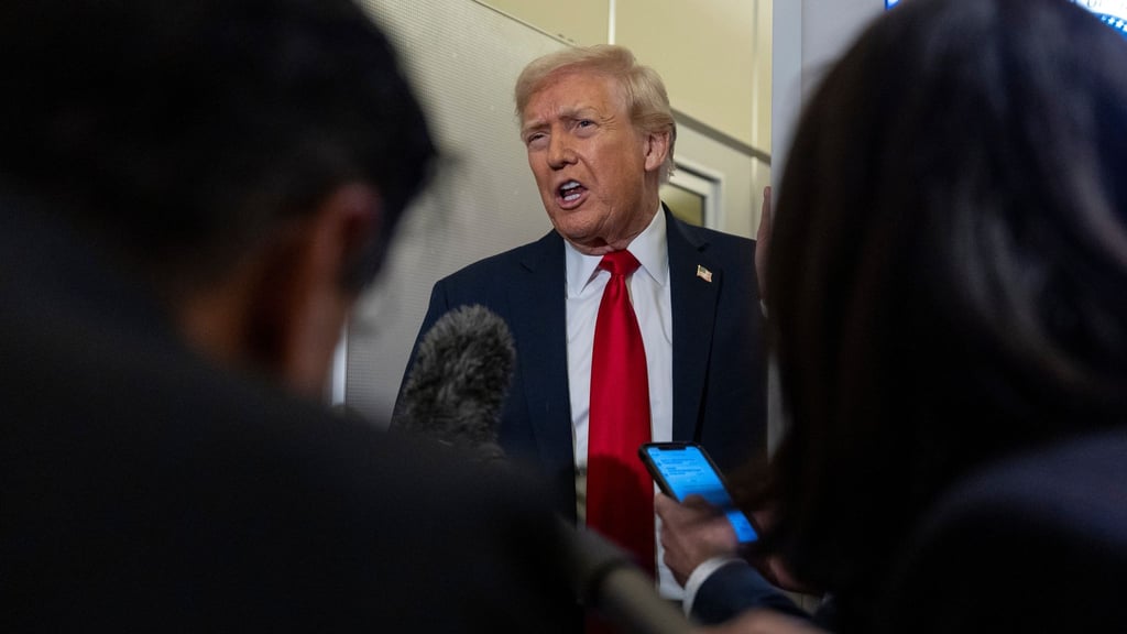 Er habe „keine Deadline“ für die Ukraine, sagte Trump.