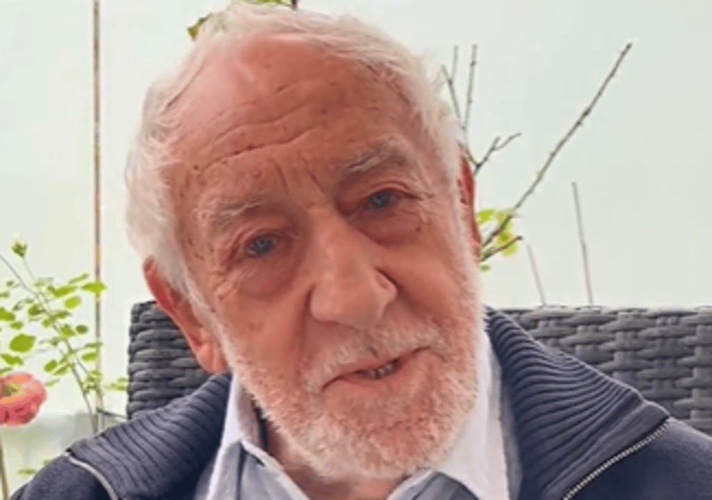 Dieter Hallervorden in seiner Videobotschaft an den Verein Künstlerstadt Kalbe.