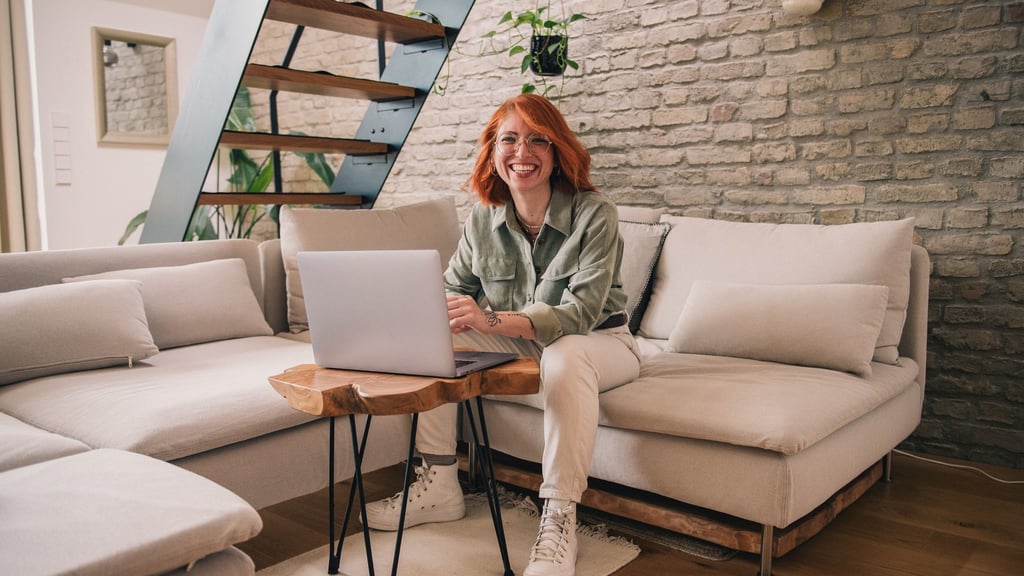 Flexible Studienformate gewinnen an Bedeutung: Immer mehr Menschen entscheiden sich für Teilzeit-, berufsbegleitende oder Fernstudiengänge.