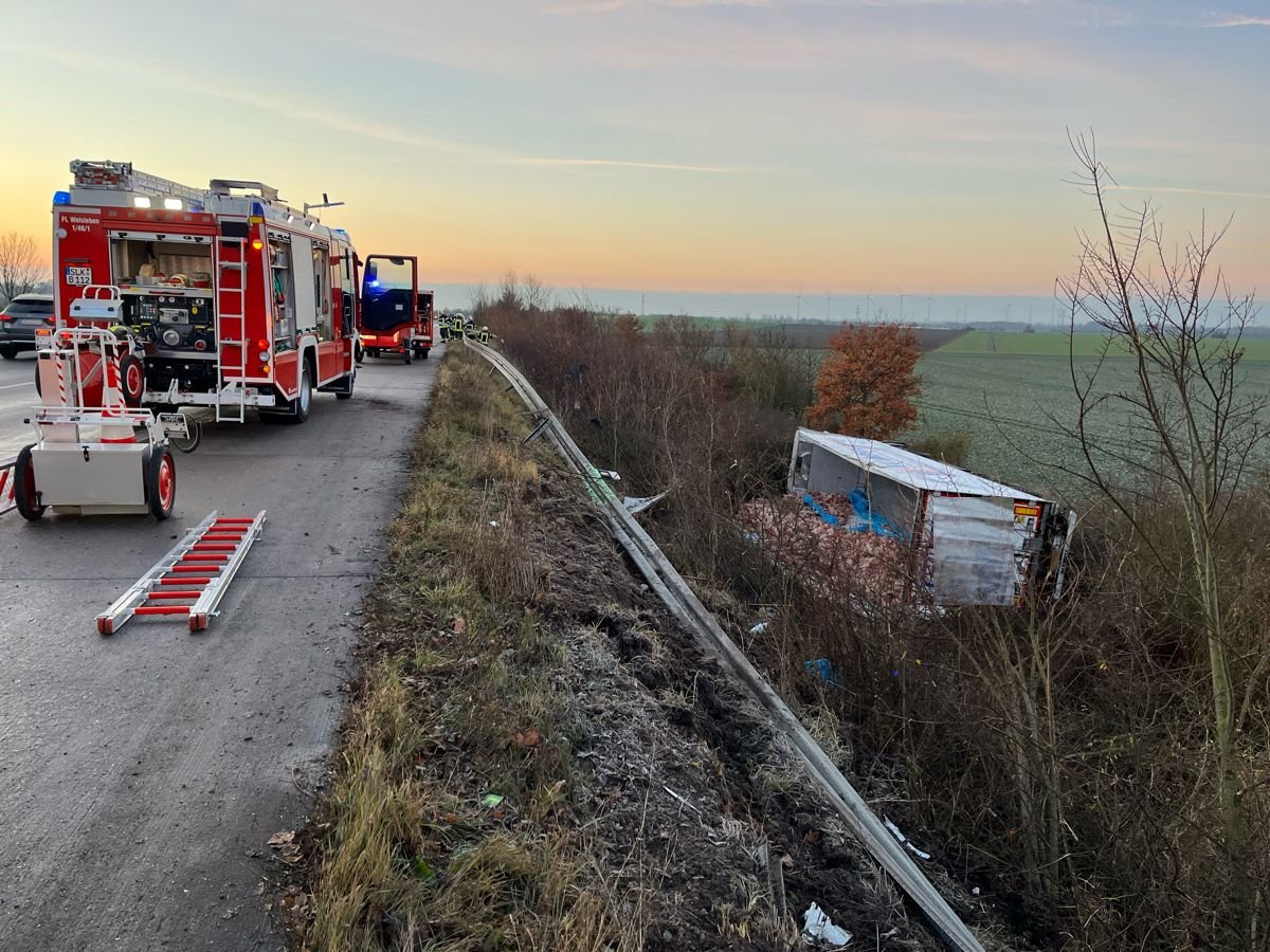 Nach Schweinelaster-Bergung: Erneuter Unfall auf der A14 bei Schönebeck
