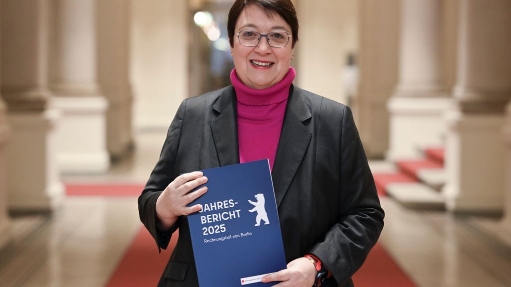 Landesrechnungshof-Präsidentin Karin Klingen hat den Jahresbericht 2025 vorgestellt.