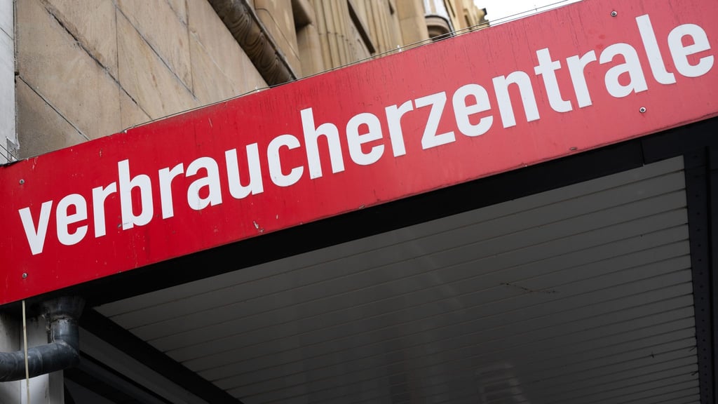 Die Verbraucherzentralen sehen bei einzelnen Algenprodukten die Gefahr einer überhöhten Jodaufnahme (Symbolbild).