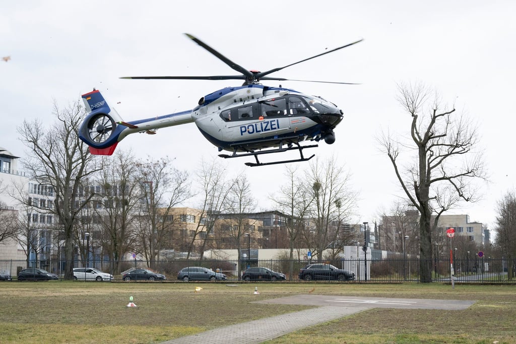 Sachsen soll die bei Airbus bestellten Polizeihubschrauber erst mit knapp zwei Jahren Verspätung erhalten (Archivbild).