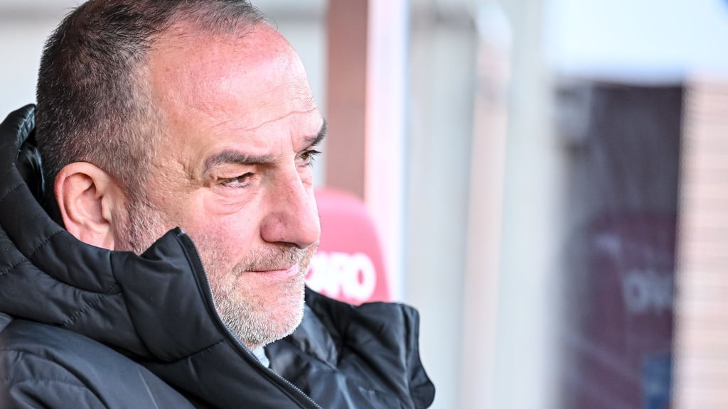 Frank Schmidt steckt mit dem 1. FC Heidenheim im Tief.