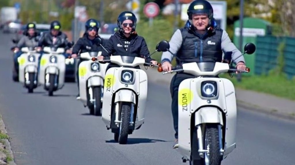 Im April 2022 schafften sich die Stadtwerke Bitterfeld-Wolfen 20 Schwalbe-Elektroroller an. Sie fuhren aber nur ein Jahr.